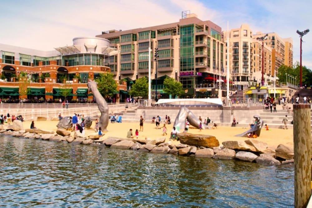Club Wyndham National Harbor Hotel Exterior photo