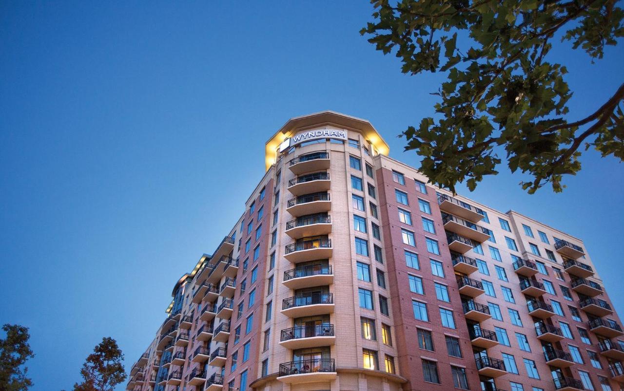 Club Wyndham National Harbor Hotel Exterior photo